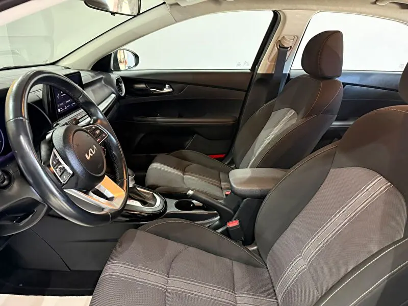 Kia Cerato 1.6L MPI Elegance, fotoğraf 24