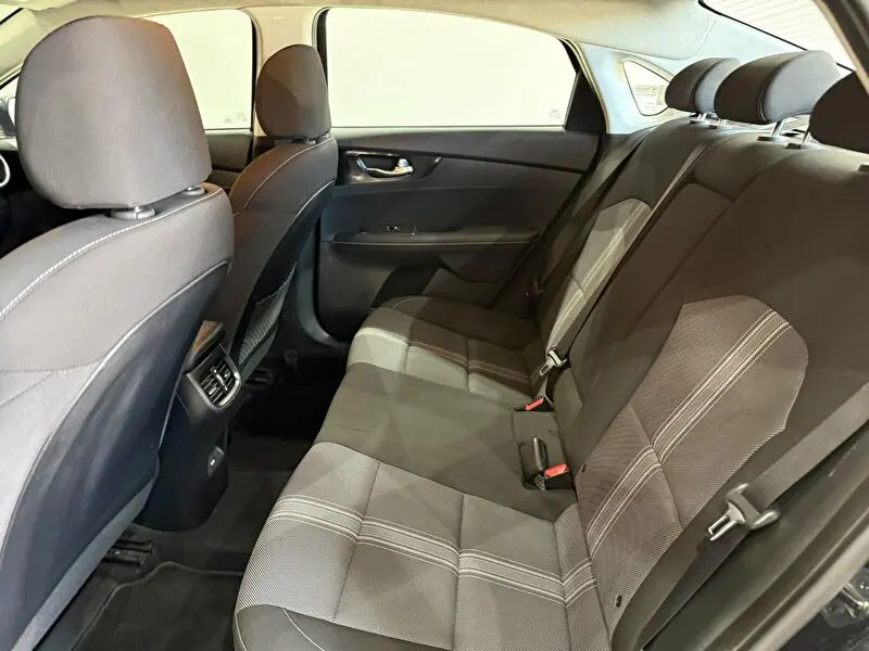 Kia Cerato 1.6L MPI Elegance, fotoğraf 26