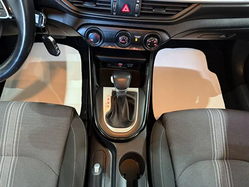 Kia Cerato 1.6L MPI Elegance, fotoğraf 32
