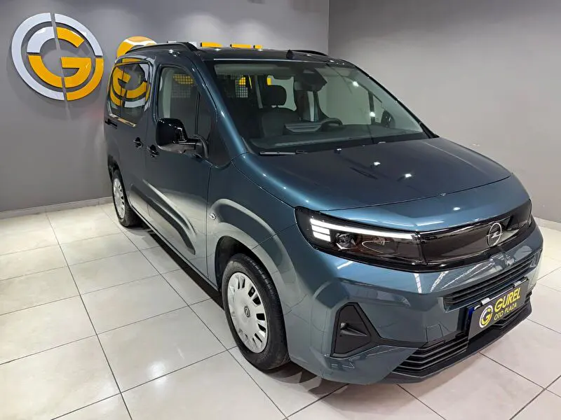 Opel Combo 1.5 D Essential, fotoğraf 17