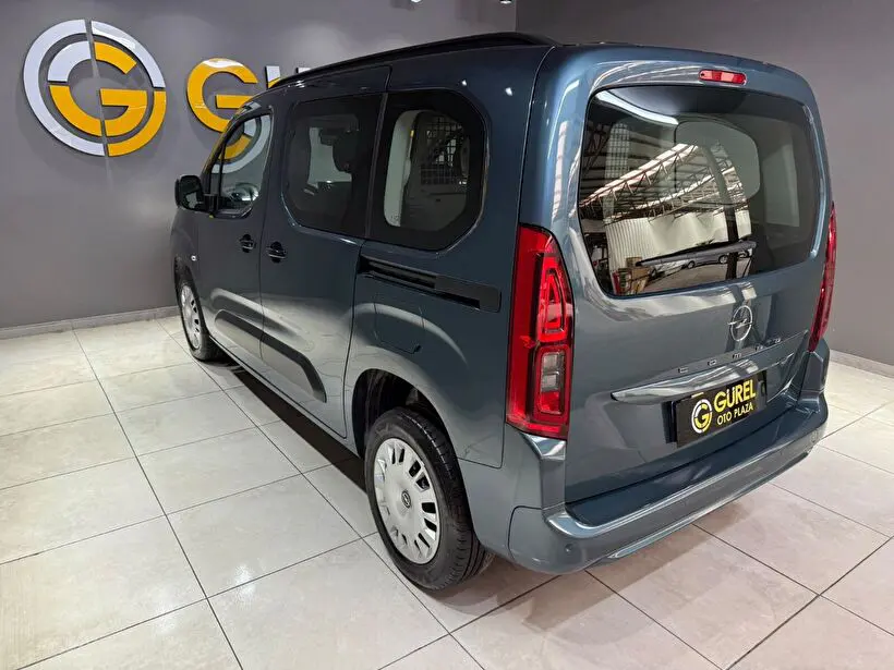 Opel Combo 1.5 D Essential, fotoğraf 4