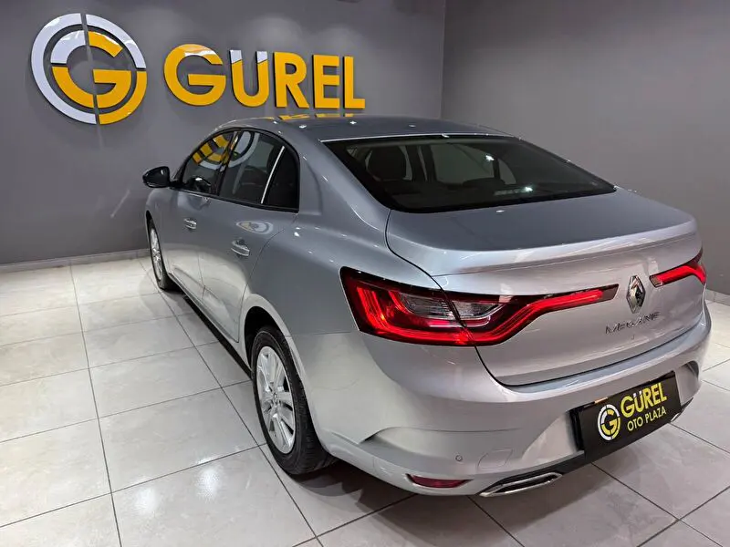 Renault Megane Sedan 1.3 TCe Touch EDC, fotoğraf 20