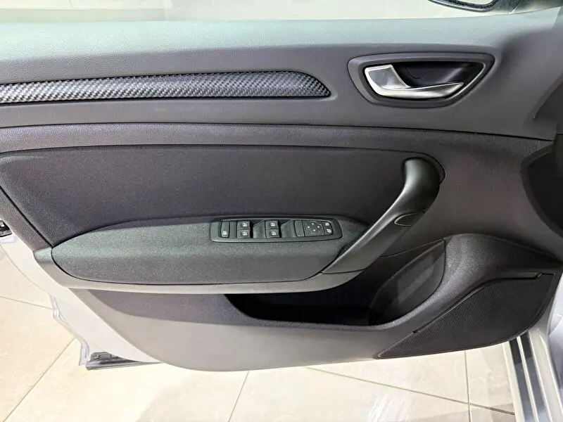 Renault Megane Sedan 1.3 TCe Touch EDC, fotoğraf 23