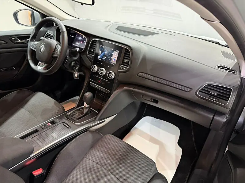 Renault Megane Sedan 1.3 TCe Touch EDC, fotoğraf 27