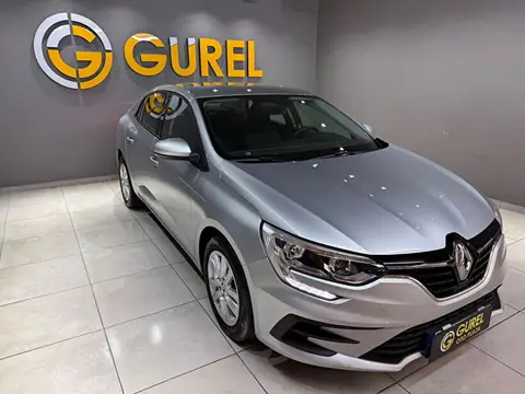 Renault Megane Sedan 1.3 TCe Touch EDC