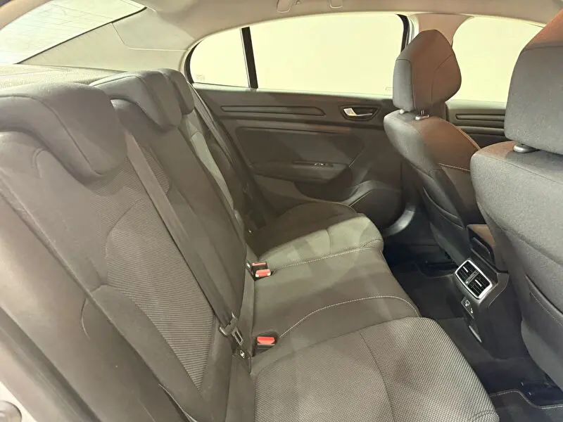 Renault Megane Sedan 1.3 TCe Touch EDC, fotoğraf 28
