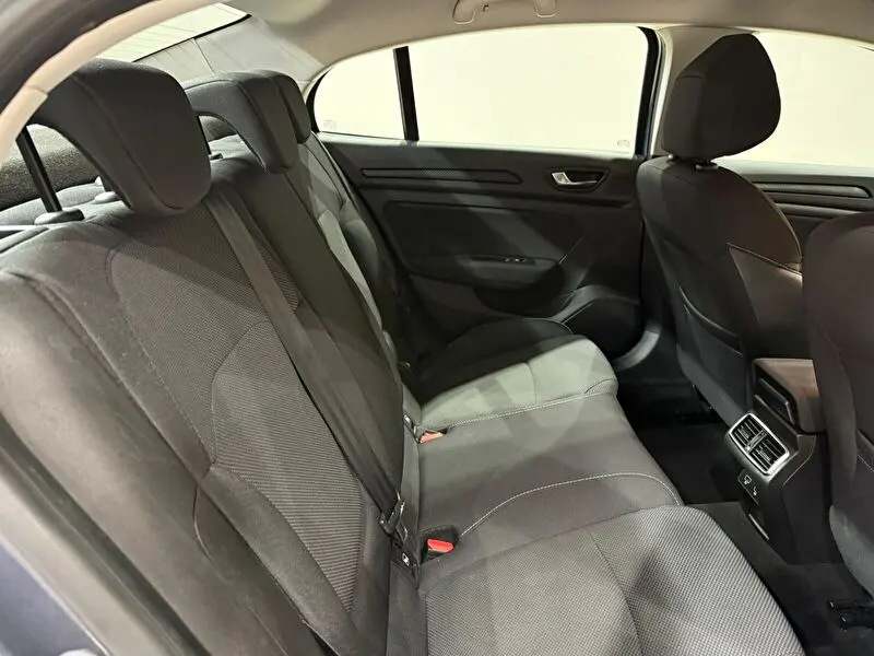 Renault Megane Sedan 1.3 TCe Touch EDC, fotoğraf 28