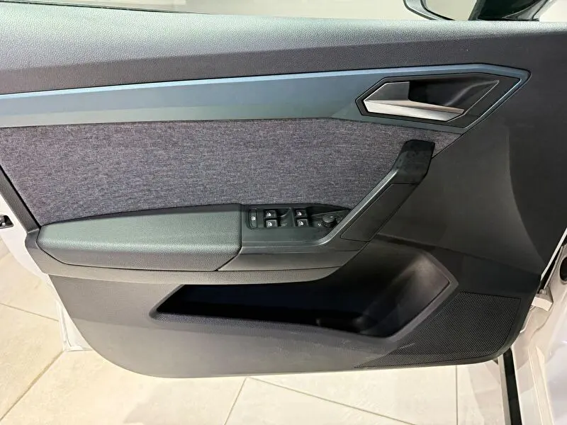 Seat Arona 1.0 EcoTSI Xperience DSG, fotoğraf 23