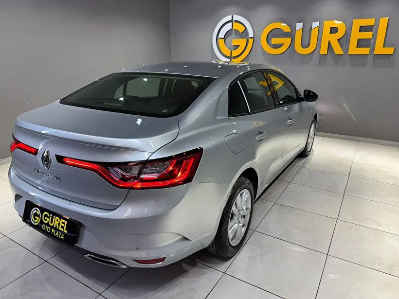 Renault Megane Sedan 1.3 TCe Touch EDC, fotoğraf 6