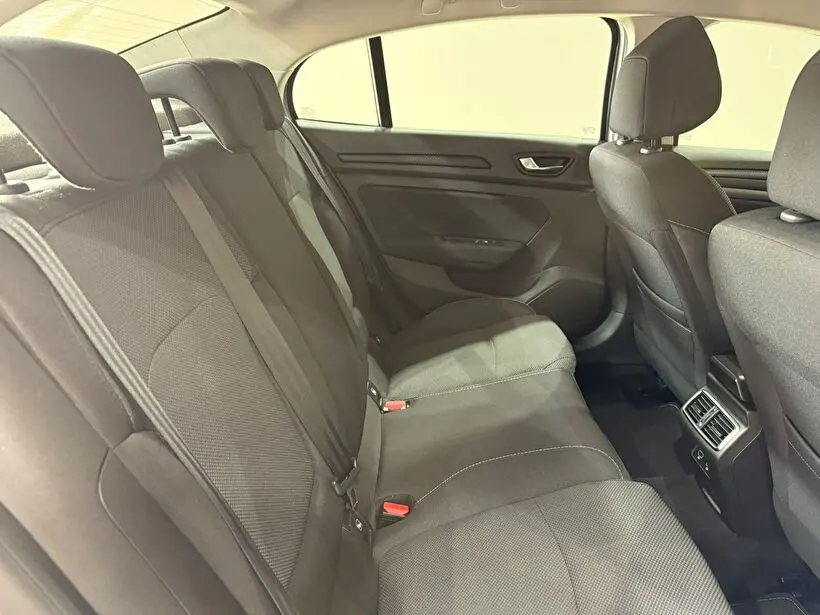 Renault Megane Sedan 1.3 TCe Touch EDC, fotoğraf 12