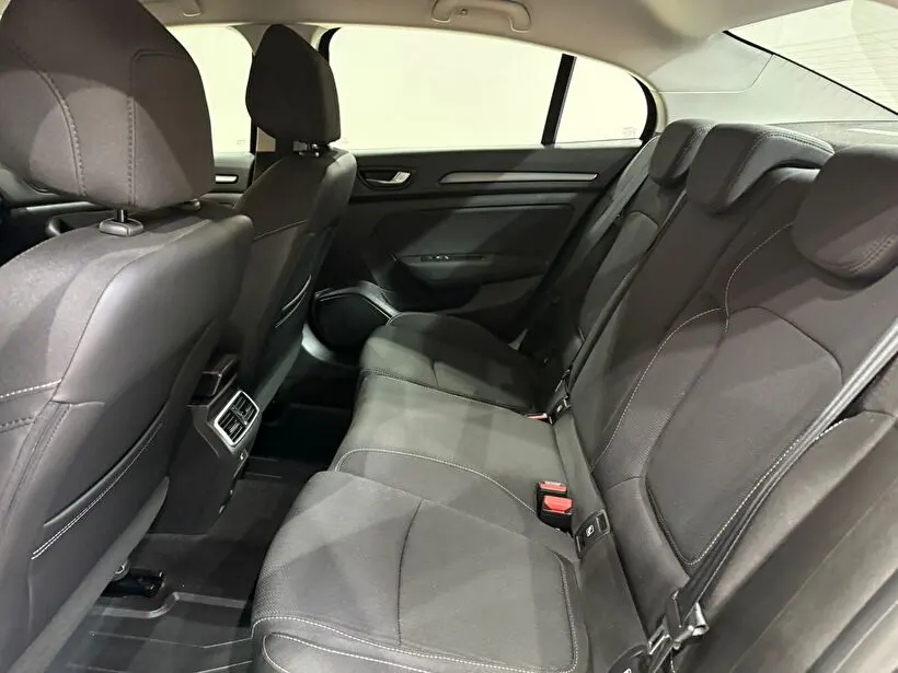 Renault Megane Sedan 1.3 TCe Touch, fotoğraf 10