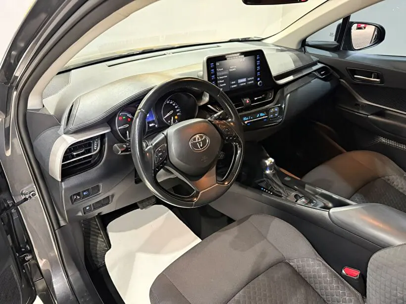 Toyota C-HR Crossover 1.8 Hybrid 4x2 Flame e-CVT, fotoğraf 9
