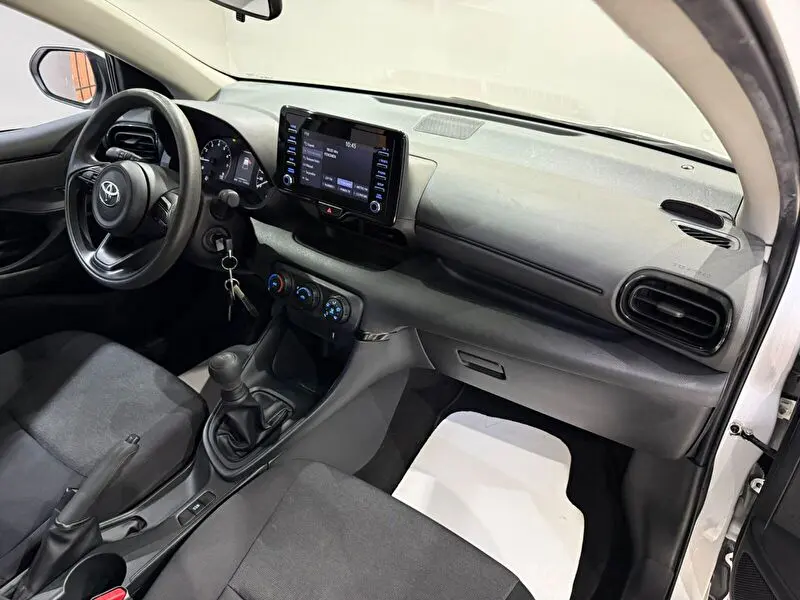 Toyota Yaris 1.0 Vision, fotoğraf 27