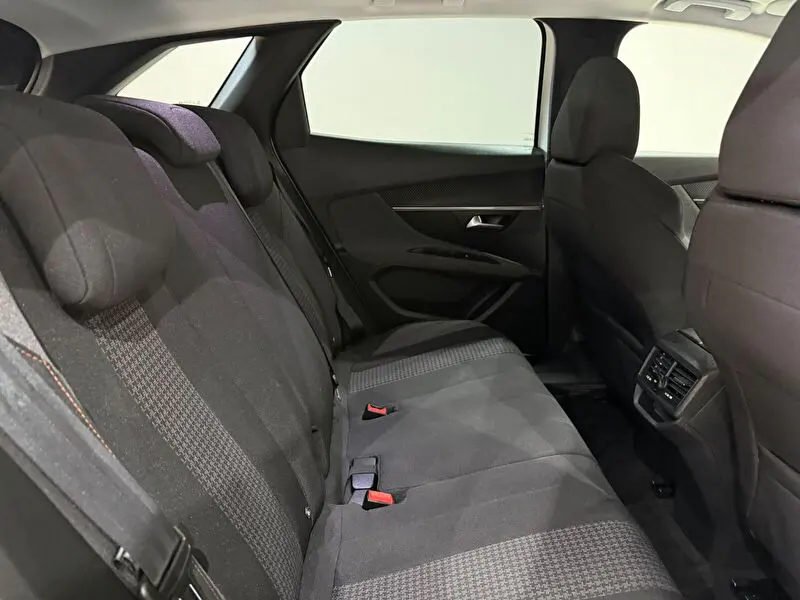 Peugeot 3008 1.5 BlueHDI Active Prime EAT8, fotoğraf 30