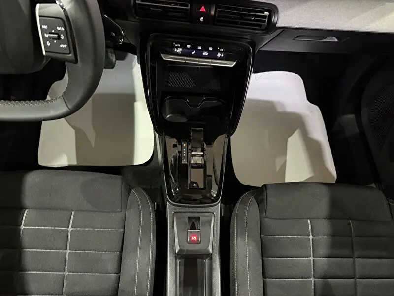 Citroen C3 AirCross 1.2 Hybrid Plus eDCS6, fotoğraf 32
