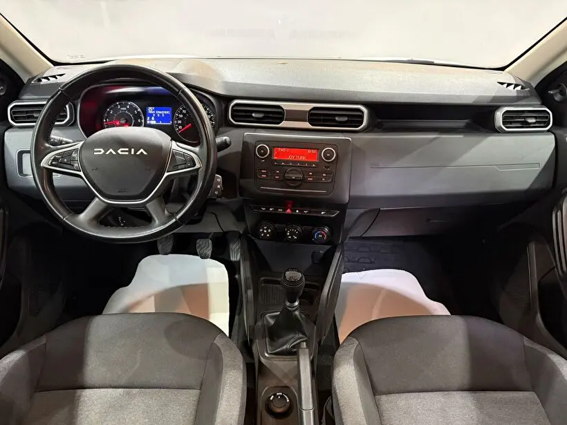 Dacia Duster Essential 1.3 TCE 4x4, fotoğraf 13