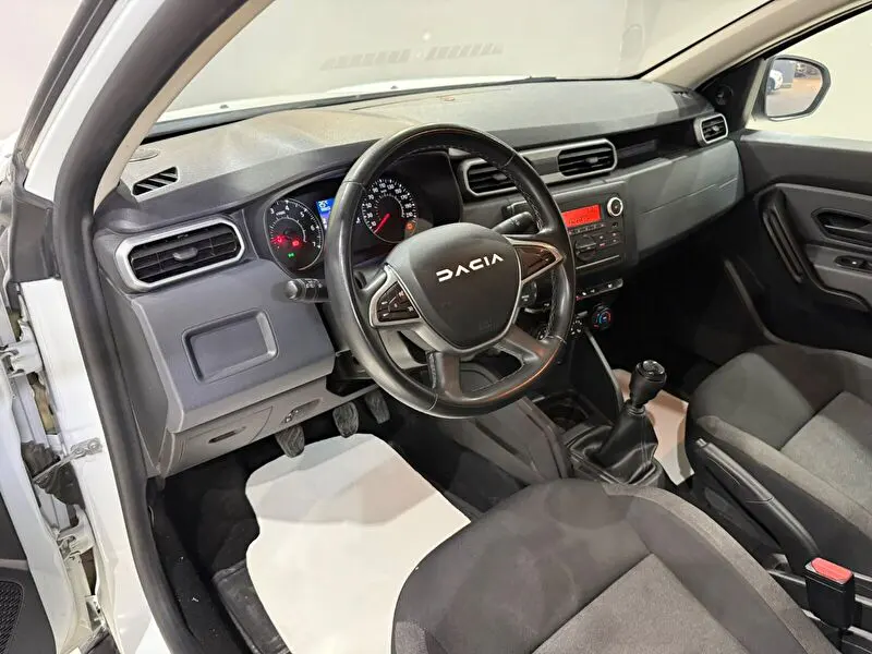 Dacia Duster Essential 1.3 TCE 4x4, fotoğraf 26