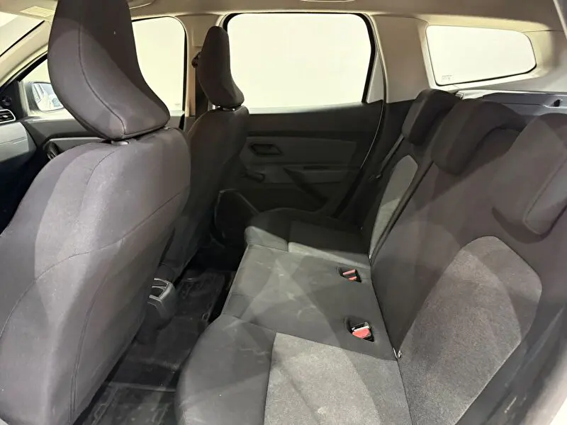 Dacia Duster Essential 1.3 TCE 4x4, fotoğraf 27