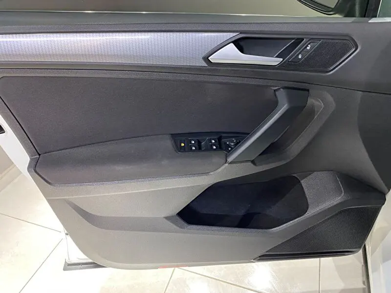 Volkswagen Tiguan 1.5 TSI ACT Life DSG, fotoğraf 25