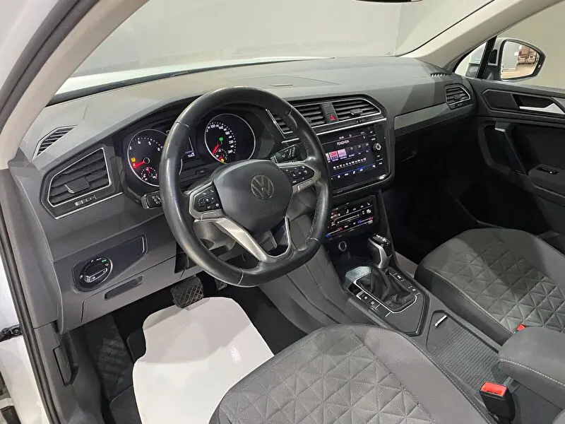 Volkswagen Tiguan 1.5 TSI ACT Life DSG, fotoğraf 27