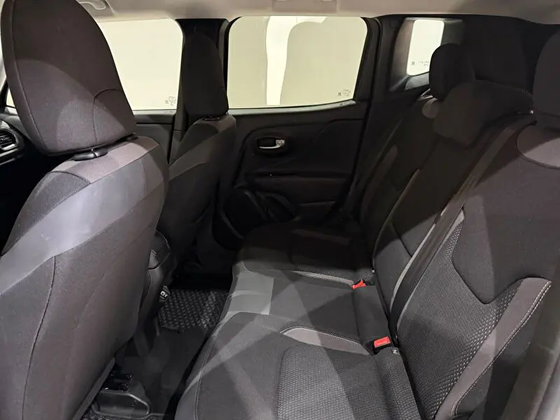 Jeep Renegade 1.3 Turbo 4x2 Limited DDCT, fotoğraf 26