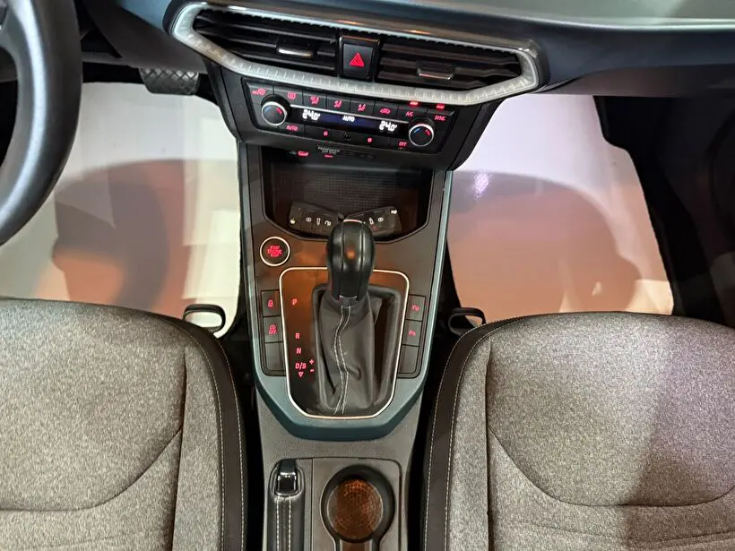 Seat Arona 1.0 EcoTSI Xperience DSG, fotoğraf 16