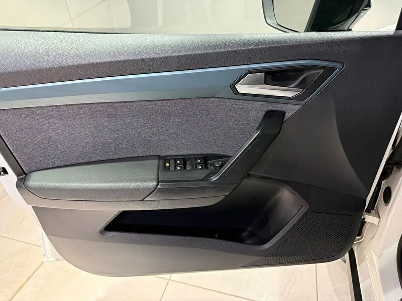 Seat Arona 1.0 EcoTSI Xperience DSG, fotoğraf 23