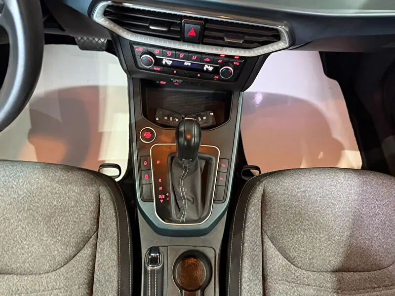 Seat Arona 1.0 EcoTSI Xperience DSG, fotoğraf 32