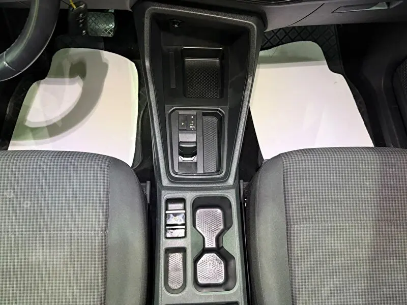 Volkswagen Caddy 2.0 TDI Impression DSG, fotoğraf 32