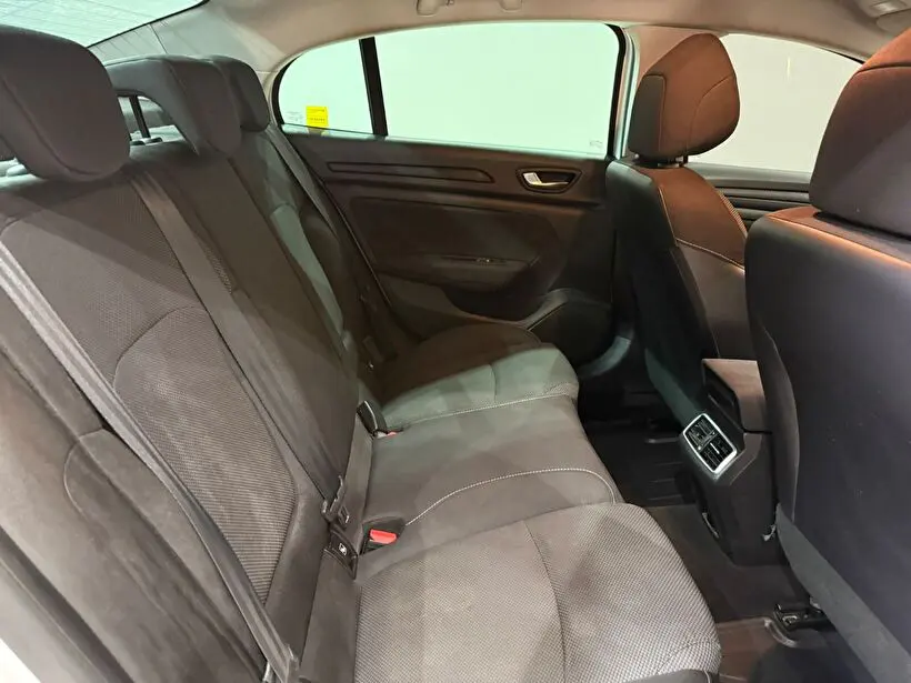 Renault Megane Sedan 1.3 TCe Joy Comfort EDC, fotoğraf 12