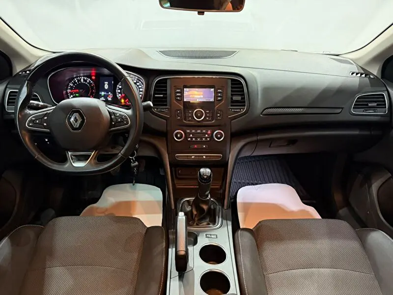 Renault Megane Sedan 1.3 TCe Joy Comfort EDC, fotoğraf 29