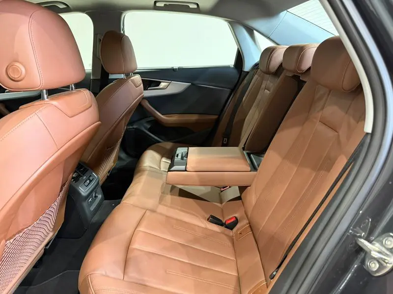 Audi A4 Sedan 40 TDI Quattro Advanced, fotoğraf 30