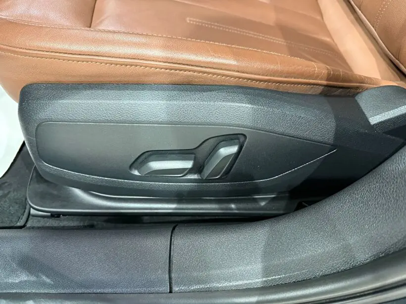 Audi A4 Sedan 40 TDI Quattro Advanced, fotoğraf 9