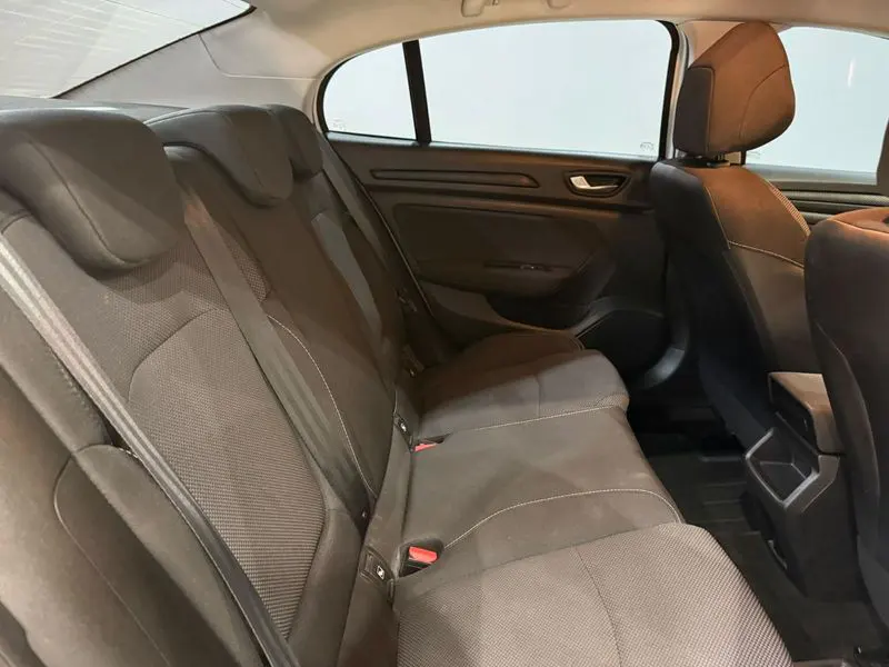 Renault Megane Sedan 1.3 TCe Joy EDC, fotoğraf 28
