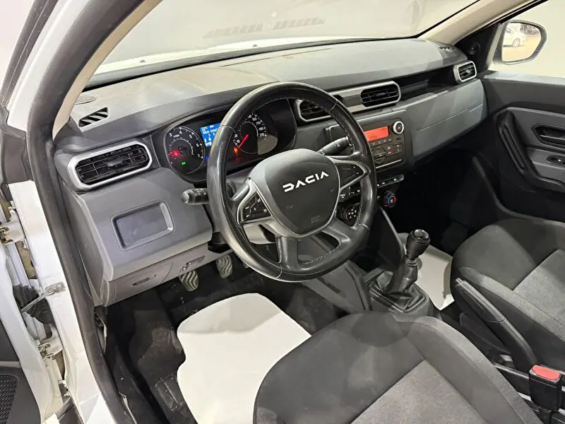 Dacia Duster Essential 1.3 TCE 4x4, fotoğraf 25