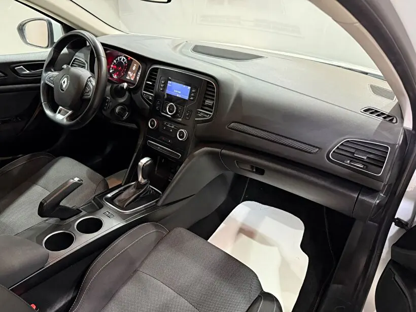Renault Megane Sedan 1.3 TCe Joy EDC, fotoğraf 11