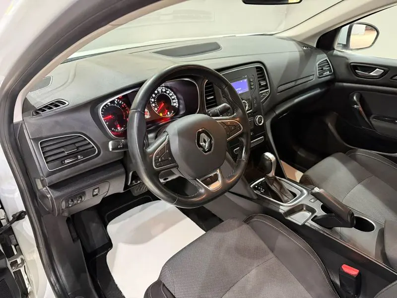 Renault Megane Sedan 1.3 TCe Joy EDC, fotoğraf 24