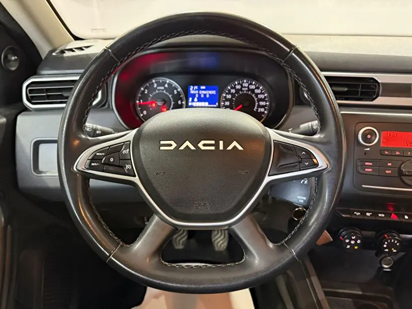 Dacia Duster Essential 1.3 TCE 4x4, fotoğraf 13