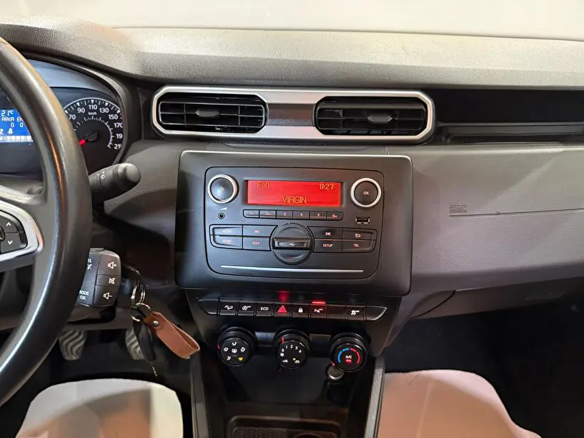 Dacia Duster Essential 1.3 TCE 4x4, fotoğraf 14