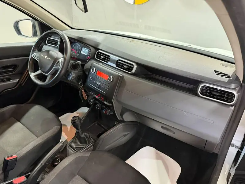 Dacia Duster Essential 1.3 TCE 4x4, fotoğraf 26