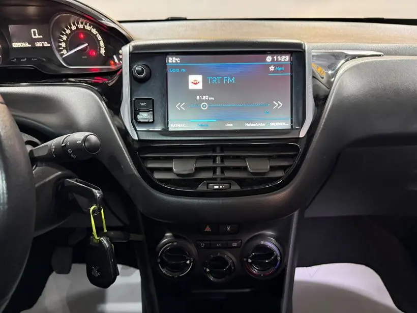 Peugeot 208 1.2 PureTech Active, fotoğraf 16