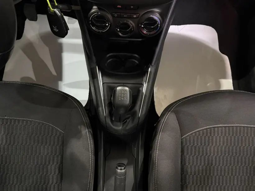 Peugeot 208 1.2 PureTech Active, fotoğraf 17