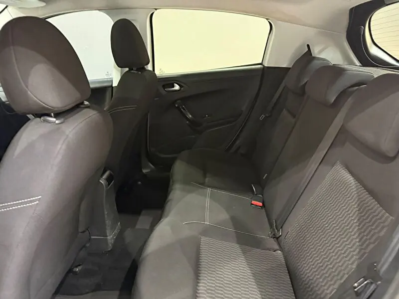 Peugeot 208 1.2 PureTech Active, fotoğraf 27