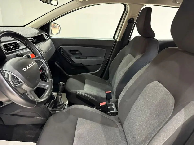 Dacia Duster Essential 1.3 TCE 4x4, fotoğraf 8