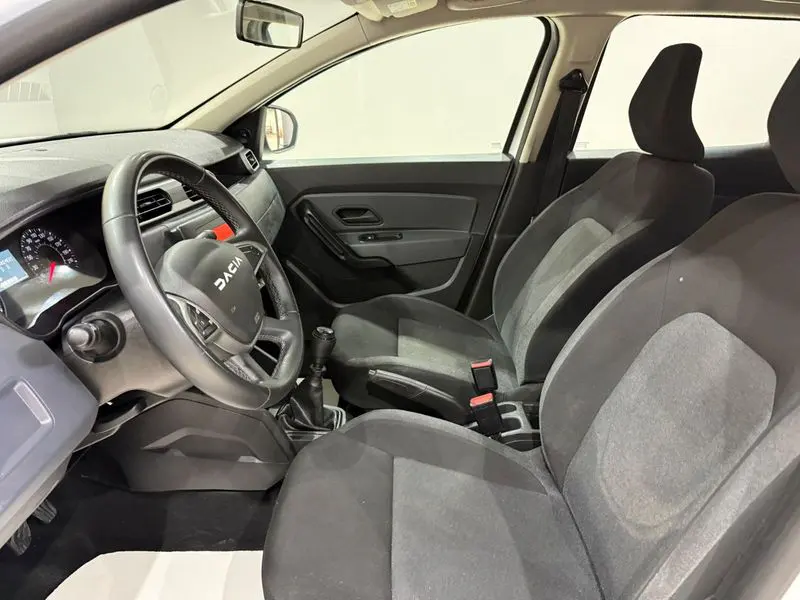 Dacia Duster Essential 1.3 TCE 4x4, fotoğraf 24