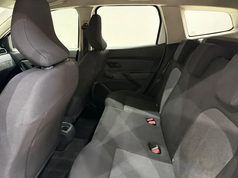 Dacia Duster Essential 1.3 TCE 4x4, fotoğraf 26