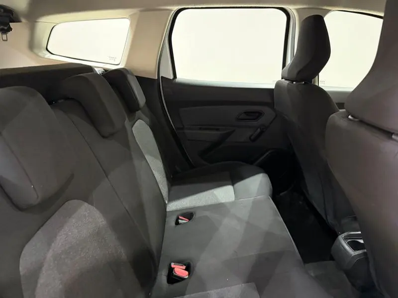 Dacia Duster Essential 1.3 TCE 4x4, fotoğraf 28