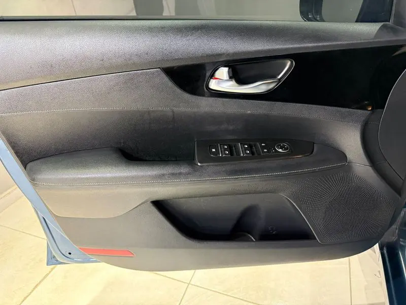 Kia Cerato Sedan 1.6 MPI Elegance Otomatik, fotoğraf 23