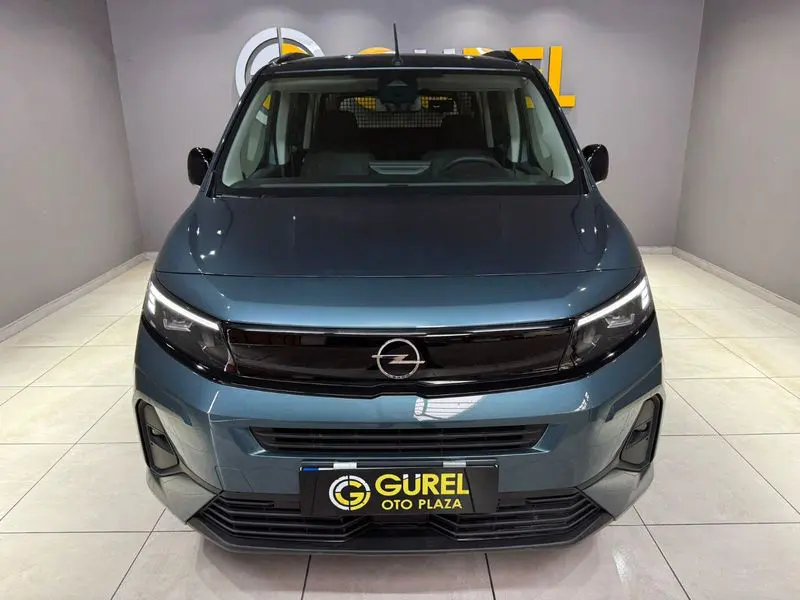 Opel Combo 1.5 D Essential, fotoğraf 18