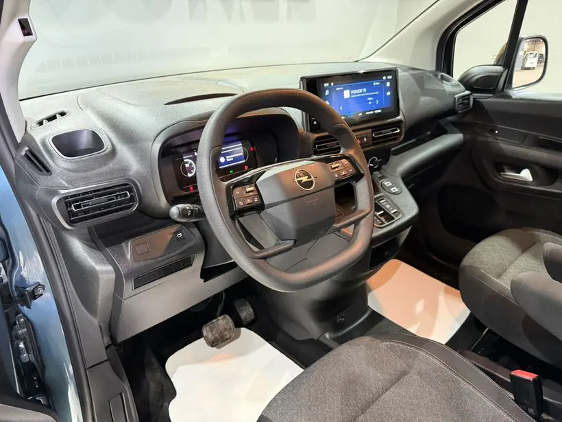 Opel Combo 1.5 D Essential, fotoğraf 9